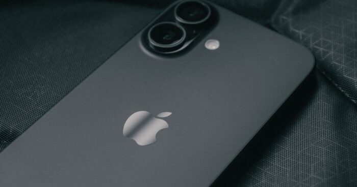 iPhone 14 Plus Arka Kamera Görüntü Vermiyor: Apple Servis Programı ve Onarım