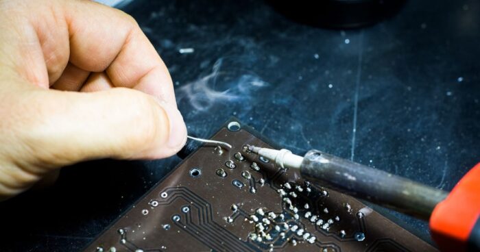 014-samsung-a55-sarj-oluyor-ama-telefon-acilmiyor