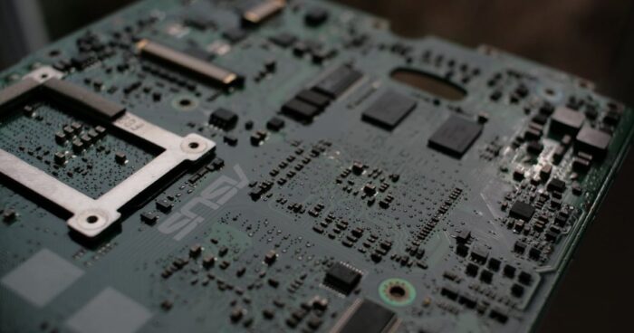 Xiaomi ve Redmi Telefon Sabah Açılmıyor: Güç Entegresi ve CPU Reballing