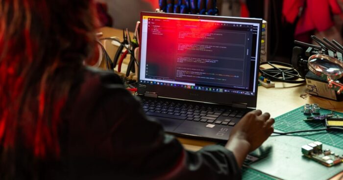 HP Victus 15 Şarj Almıyor ve Hiçbir Işık Yanmıyor - Keskin Teknoloji Mersin