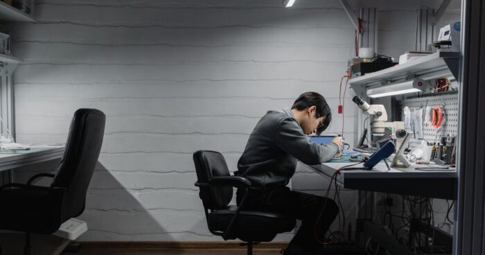 Bilgisayarın Güç Kaynağı Tık Sesi Çıkarıyor Ama Sistem Açılmıyor