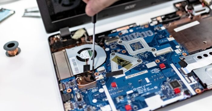 Asus TUF Gaming A15 Güç Işığı Yanıp Sönüyor Ama Açılmıyor