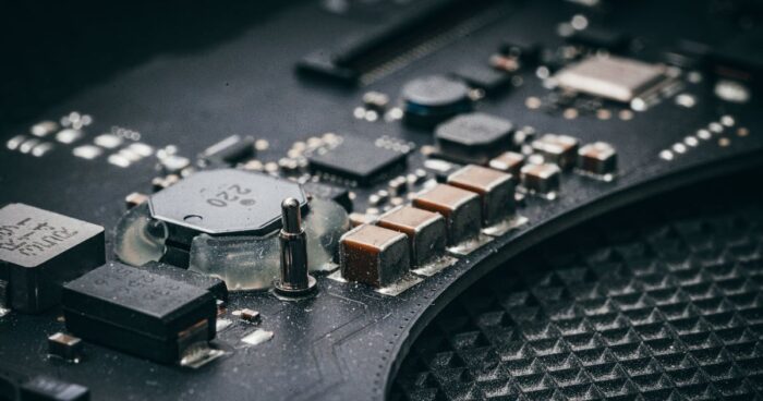 Laptop Güç Tuşuna Basınca Hiçbir Işık Yanmıyor: 3.3V ve 5V Standby Devre Onarımı