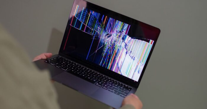 BIOS Güncellemesi Sırasında Kapanan Laptop: SPI Flash ve Temiz ME Bölgesi Onarımı