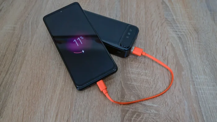 1785575337 Auto 47c10e8421f5d05c Telefon şarj oluyor gibi görünmesine rağmen yüzde artmıyor