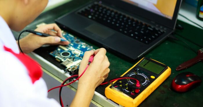MSI GF63 Thin Oyunda Şarj Olmasına Rağmen Batarya Neden Düşer?